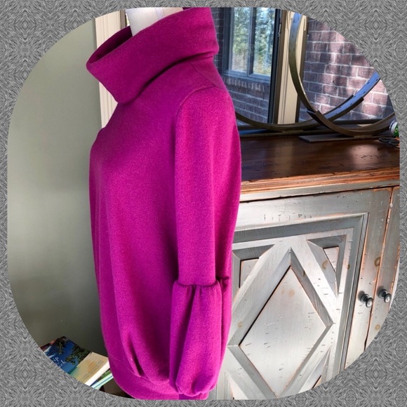 NEW!❗️LAST ONE❗️PUFF SLEEVE TURTLENECK SWEATER - Picture 5 of 6